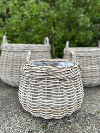 Round Bottom Lined Planter | Small