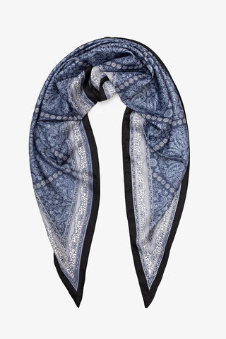 Triangle Scarf | Coastal Paisley