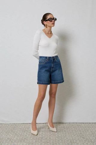 Zola Rince Wash Denim Shorts