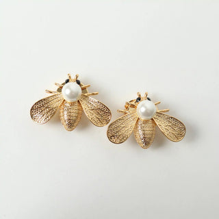 Button Cover | Bee