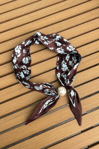 Pearl Fasten Necktie