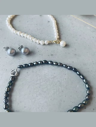Rice Pearl Bracelet | White
