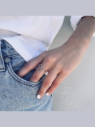 Stirrup Ring – Sterling Silver