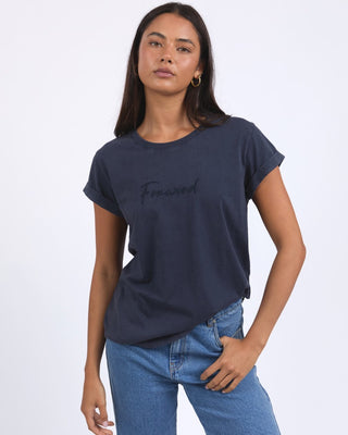 Signature Tee | Navy